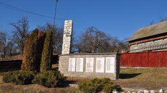 Monument Cernat