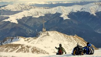 Vârf montan România