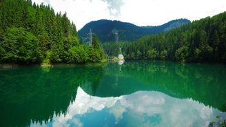 Lac de acumulare România