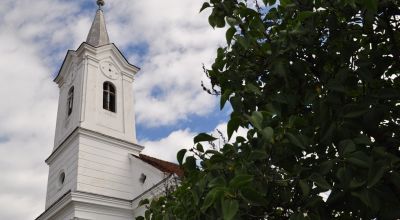 Biserica romano-catolică Ziua Domnului Lăzăreşti