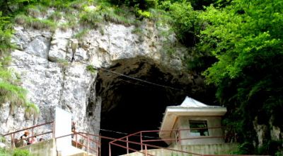 Dâmbovicioara Grotte Dambovicioara