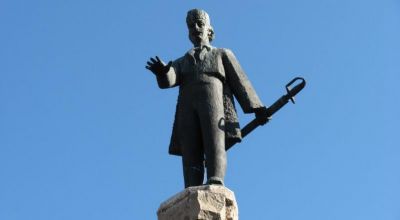 Statue Of Avram Iancu Cluj-Napoca