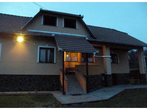 Guesthouse Eszter Zetea