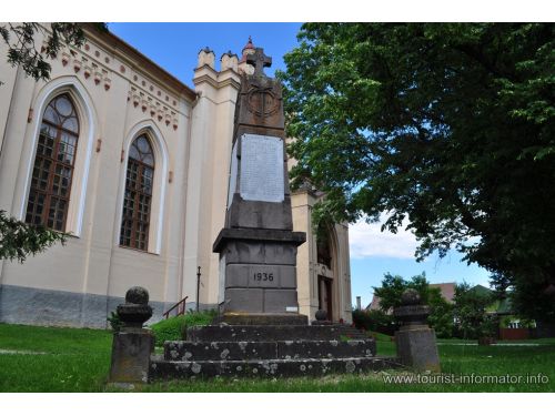 Monumentul Eroilor Ciumani