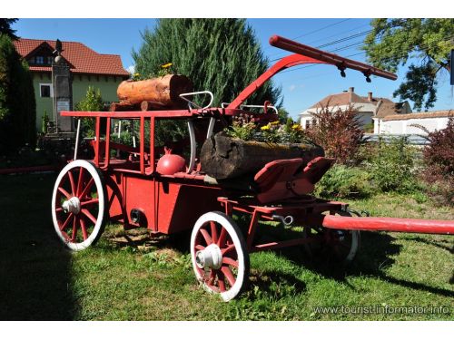 Fire Brigade Chariot Cozmeni