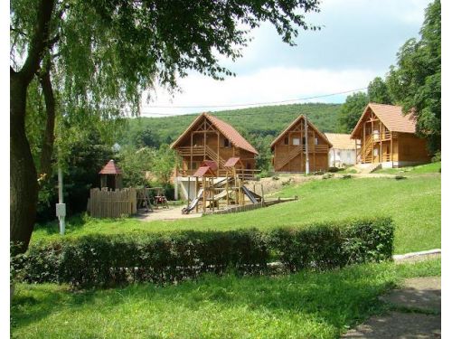 Camping Pădureni Moacşa