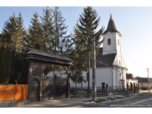 Biserica Romano Catolică Cernat