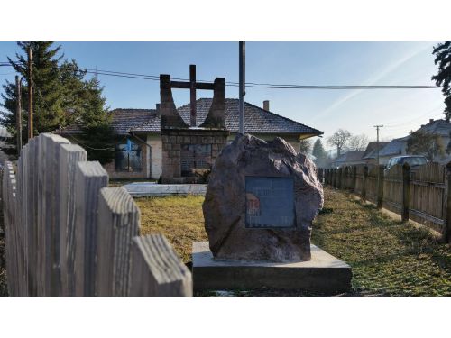 Monument Ii.guerre Mondiale Ojdula