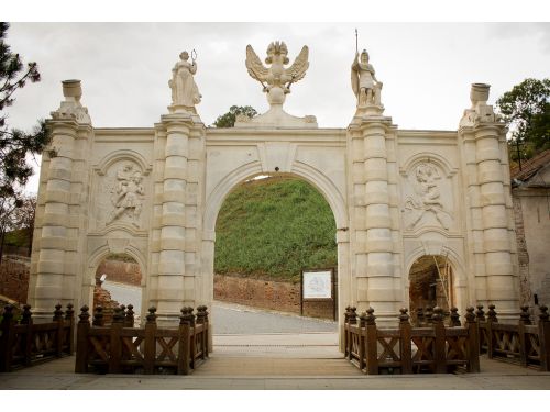 La 1E Porte De La Forteresse Alba Iulia