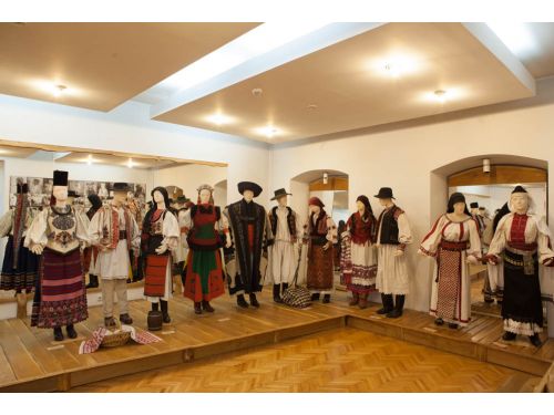 Le Musée Ethnographique De Transylvanie Cluj-Napoca