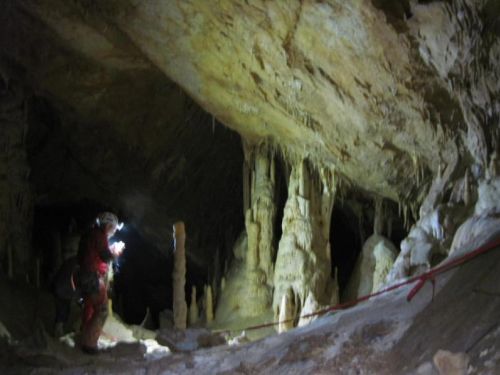 Cerbului Hydro-Karst System Cluj-Napoca