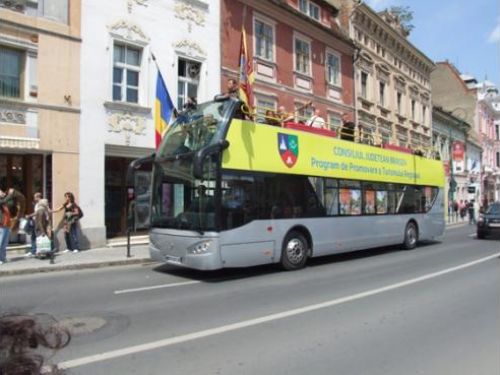 Autobuz Turistic Supraetajat Brasov