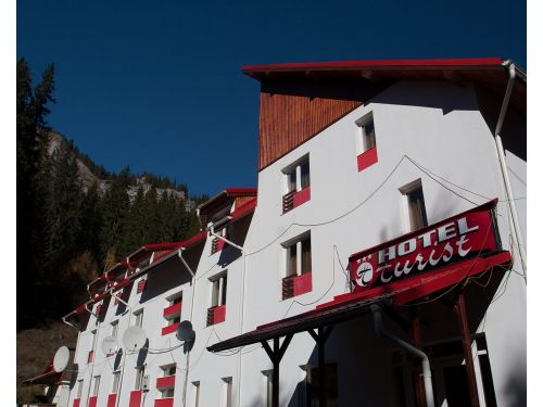 Hotel Turist Lacu Rosu (Gyilkossee)